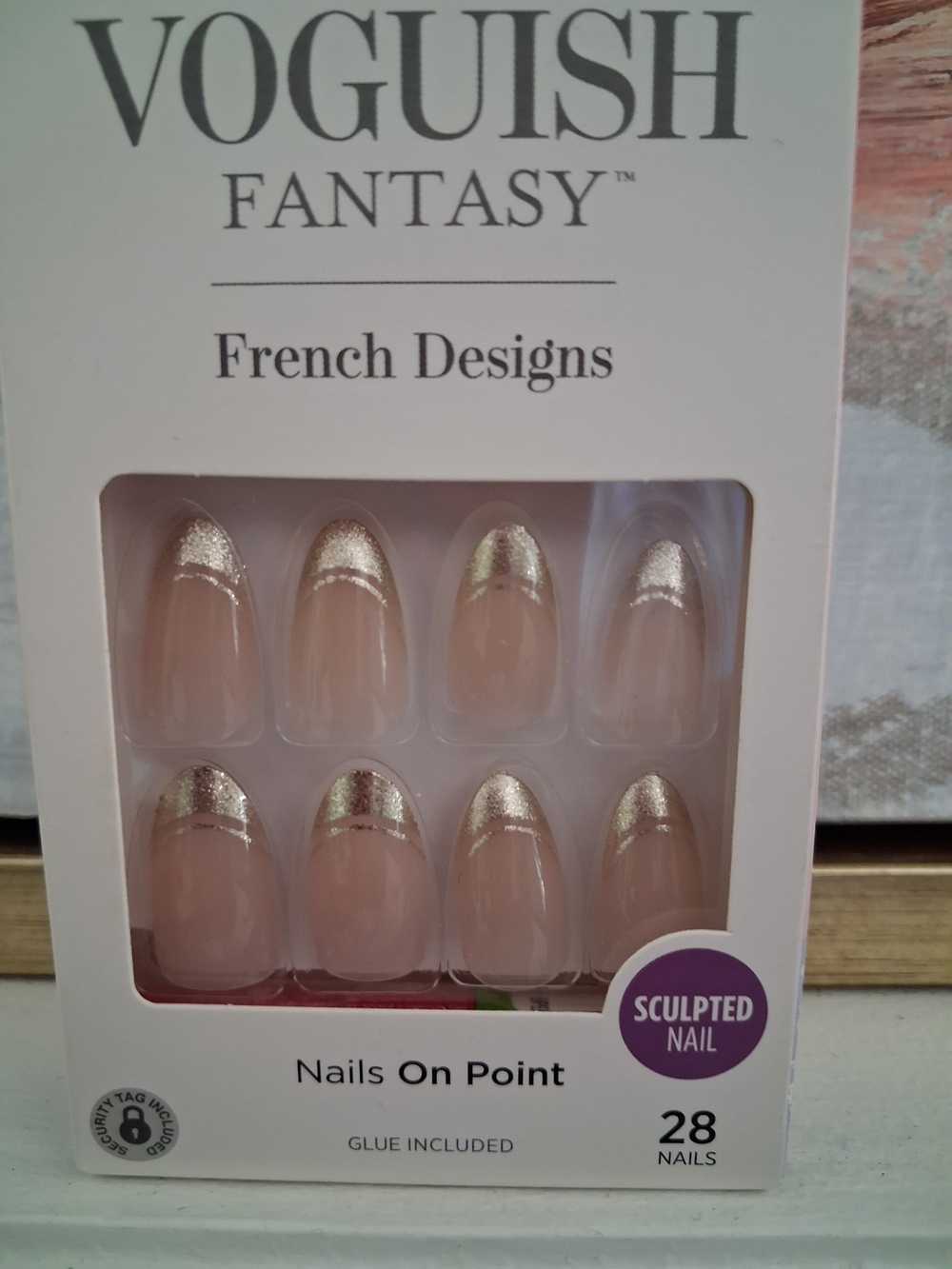 KISS Voguish Fantasy French Design Sculpted Nails - Nude with Gold Tips - Picture 3 of 3